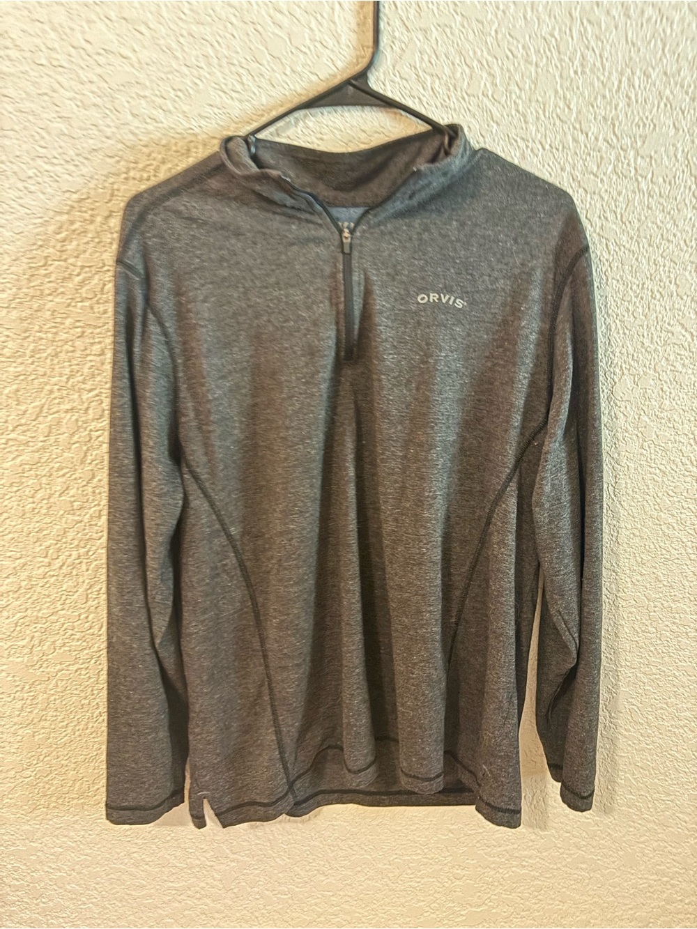 Orvis Men's Heather Gray Quarter-Zip Performance Pullover